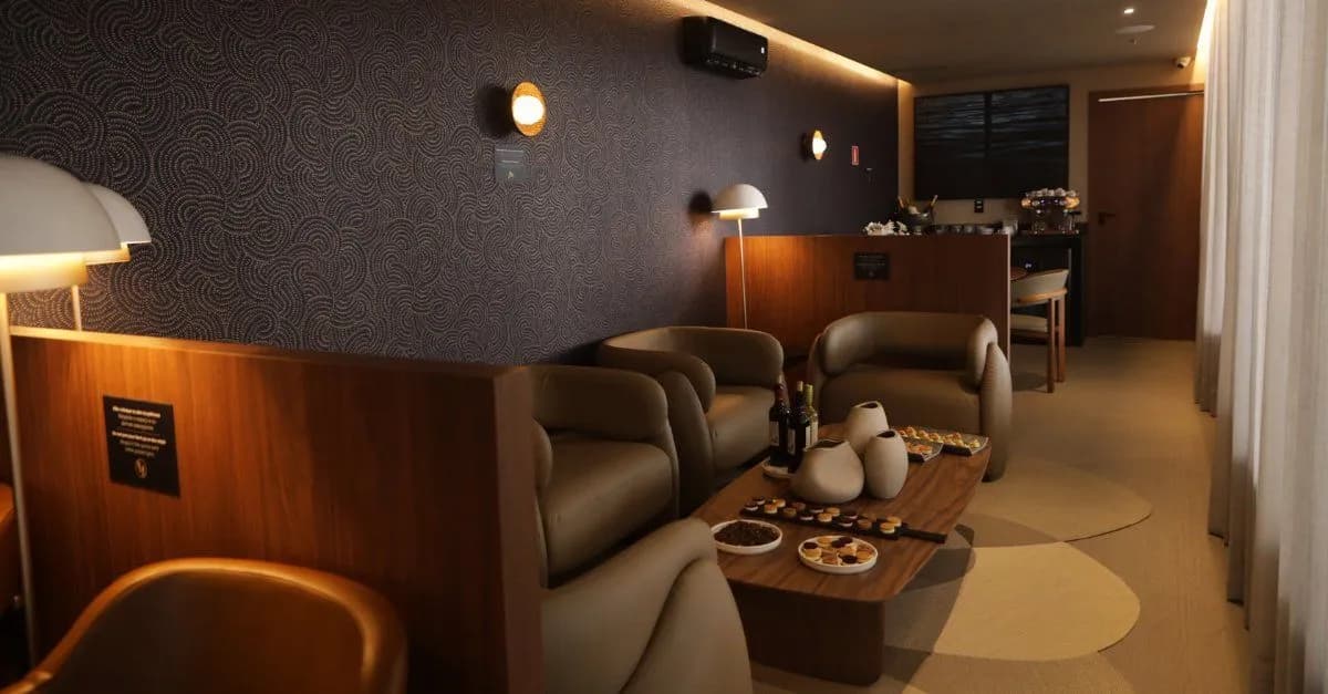 Sala VIP W Premium: móveis planejados executados pela HACHFOX em São Paulo, SP